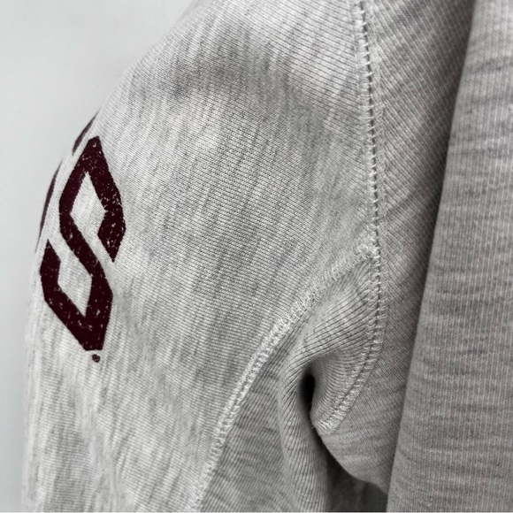 Champion UMASS Reverse Weave‎ Crew Neck Heavyweight Sweatshirt Large Gray Cotton - Picture 12 of 13